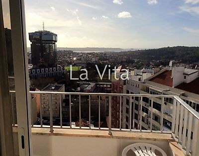 Apartamento T Para Arrendar Em Campolide Lisboa Casa Yes