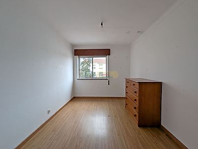 Apartamento T Venda Em Sintra Santa Maria E S O Miguel S O