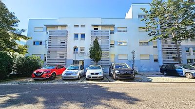 Apartamento T2 à venda em Praceta Fernando Curado Ribeiro - Alcabideche ...