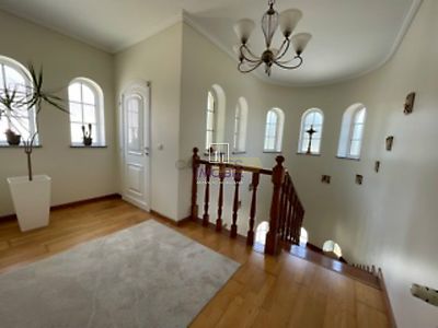 listing-picture-0