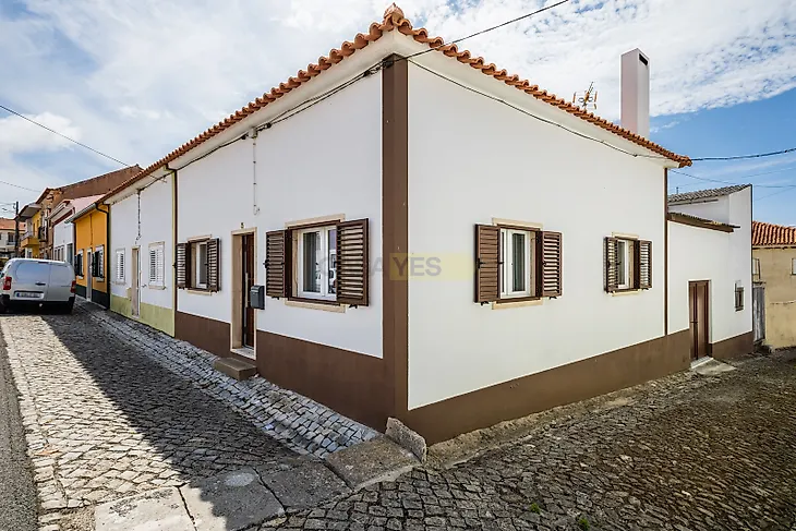 main-listing-picture-0