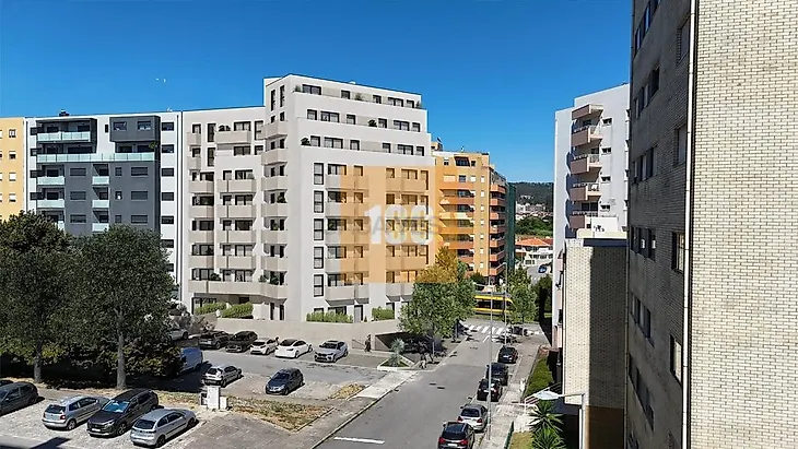 main-listing-picture-0