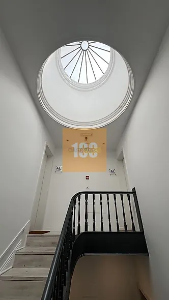 main-listing-picture-0