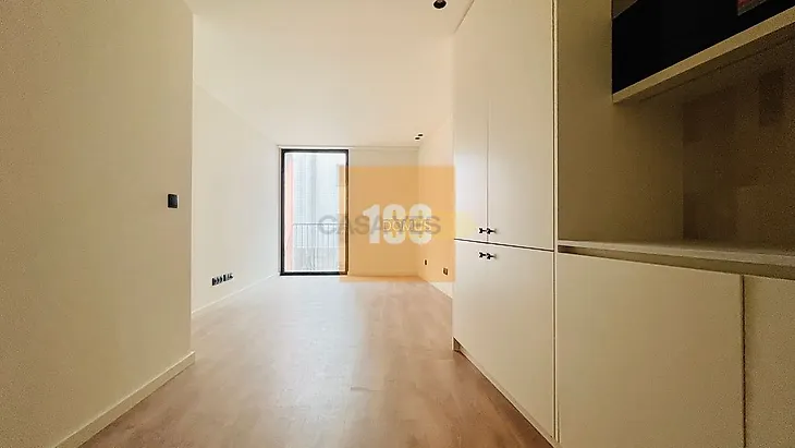 main-listing-picture-0