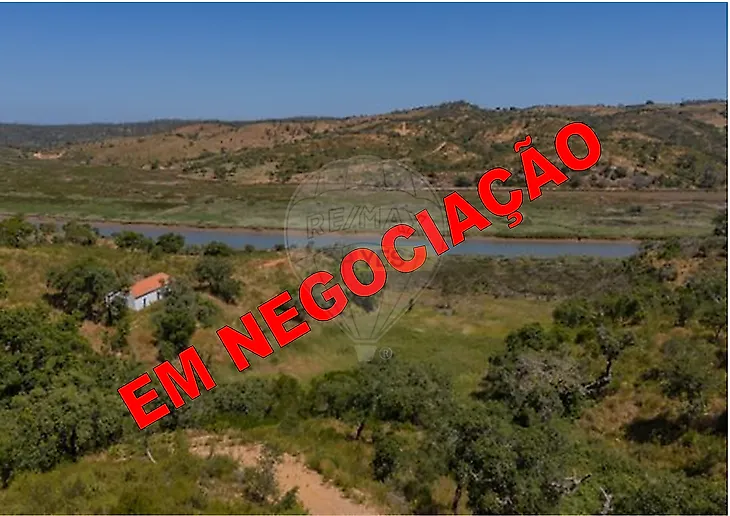 main-listing-picture-0