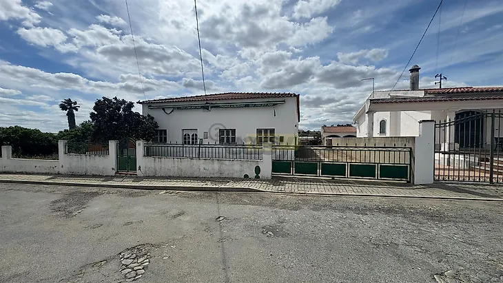 main-listing-picture-0