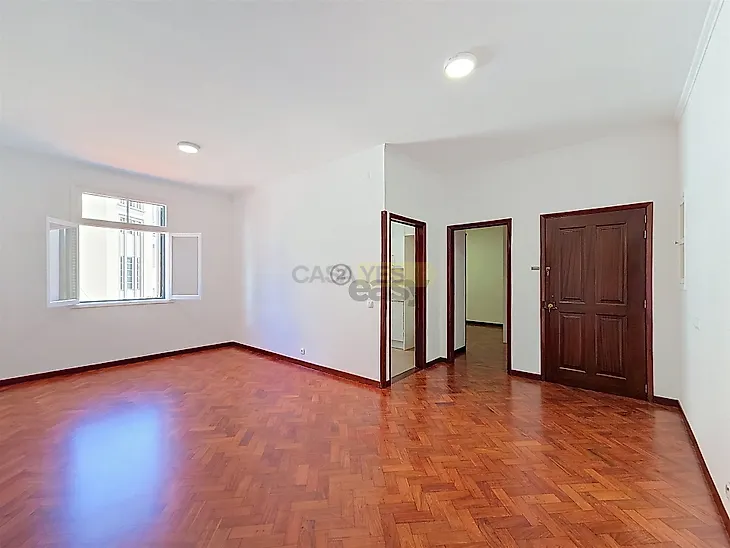 main-listing-picture-0