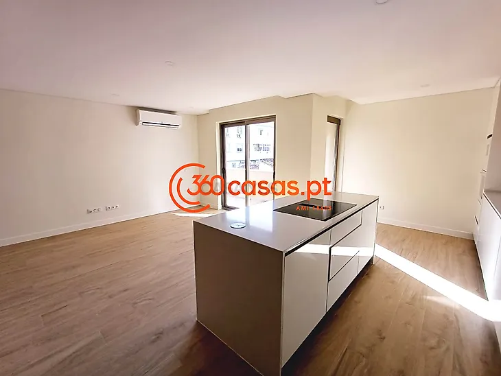 main-listing-picture-0