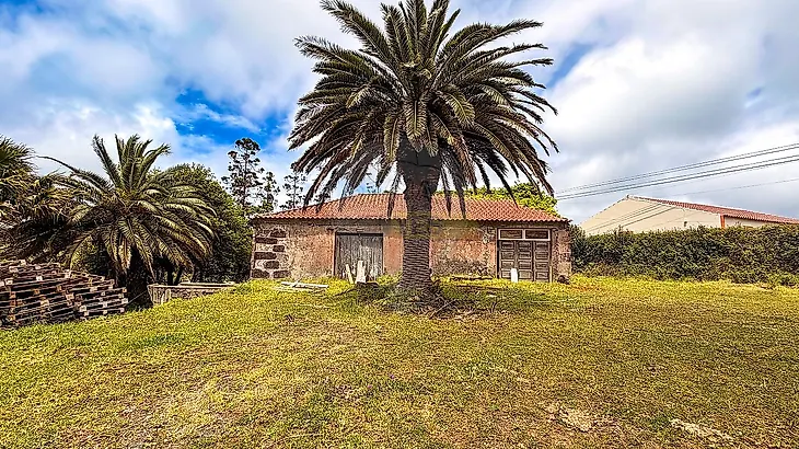 main-listing-picture-0