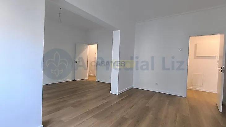 main-listing-picture-0