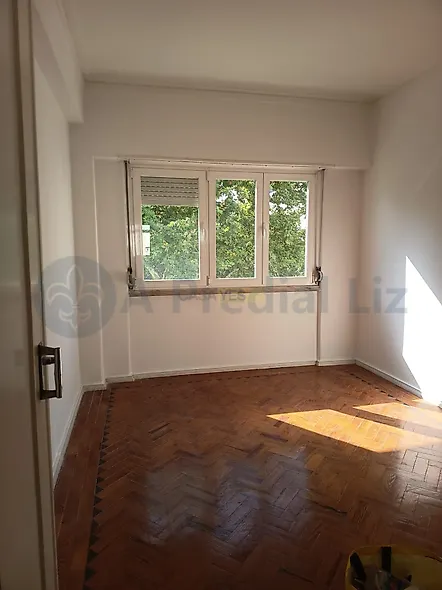 main-listing-picture-0