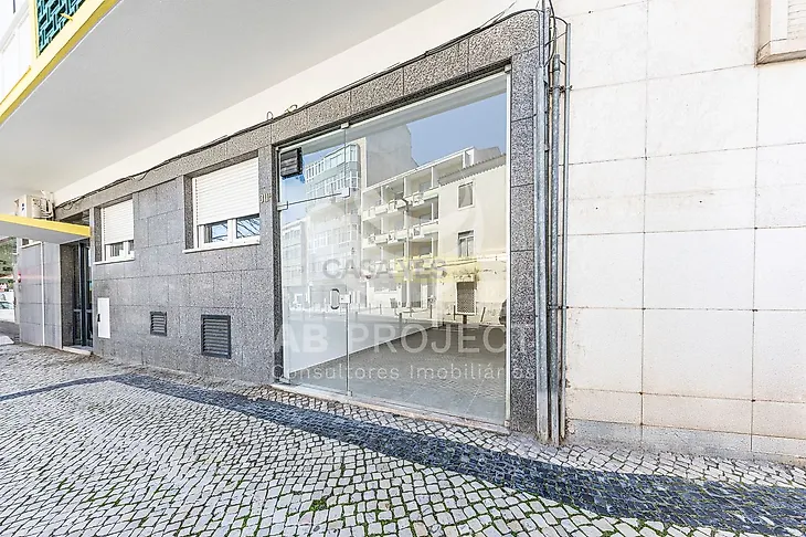 main-listing-picture-0