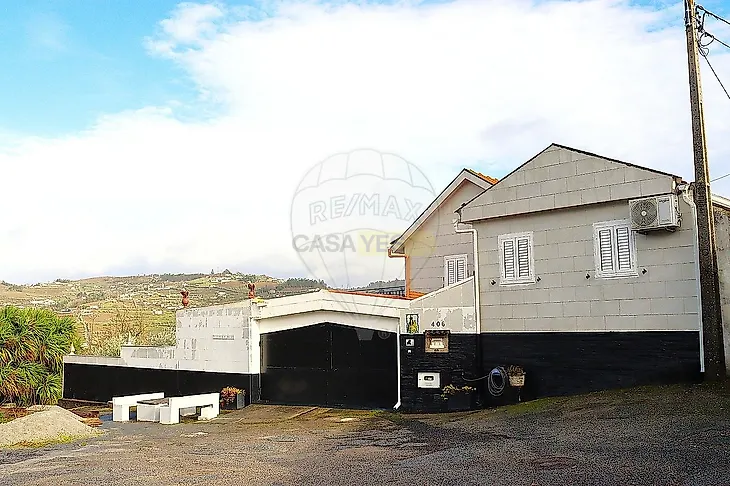 main-listing-picture-0