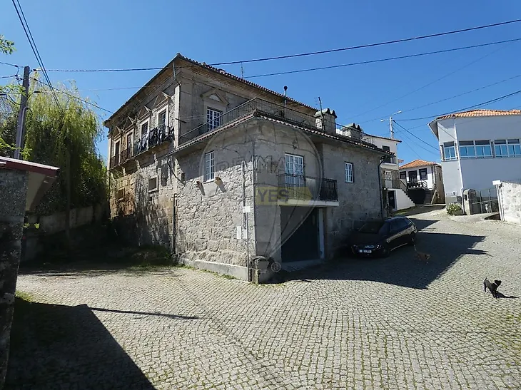 main-listing-picture-0