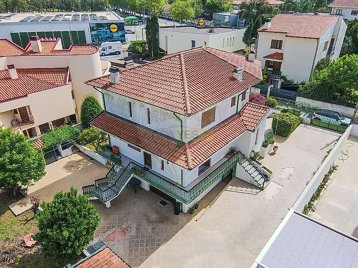 main-listing-picture-0