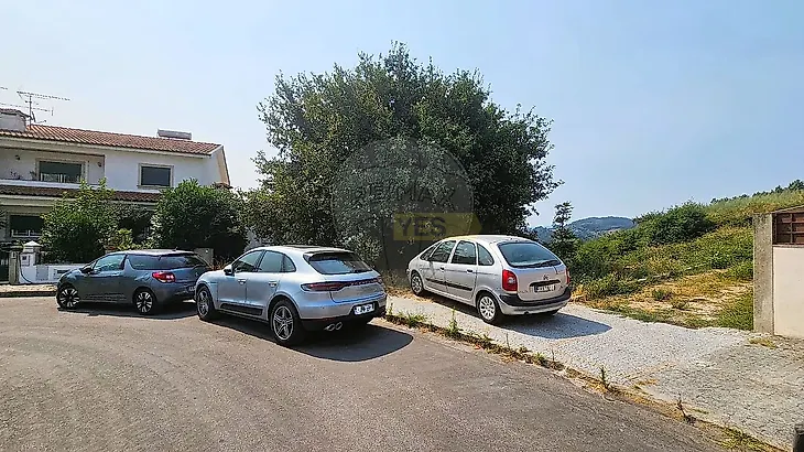 main-listing-picture-0
