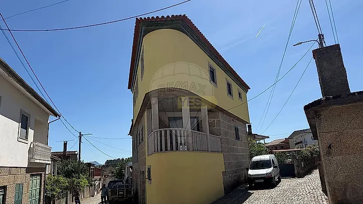 main-listing-picture-0