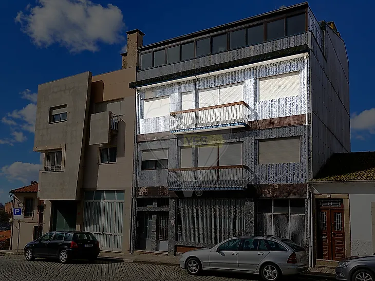 main-listing-picture-0