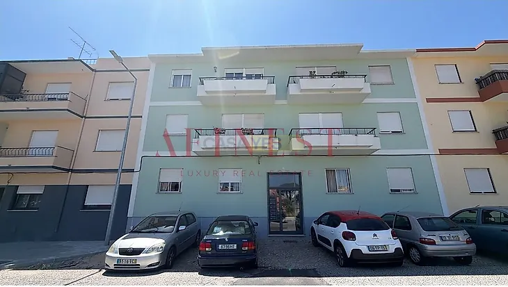 main-listing-picture-0