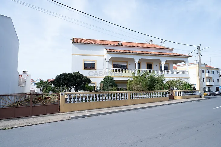 main-listing-picture-0