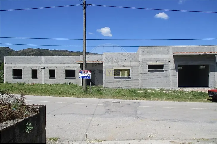 main-listing-picture-0