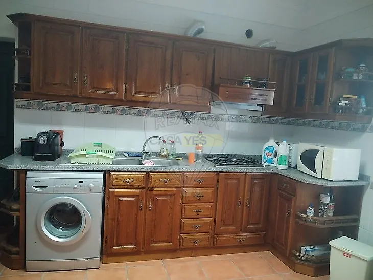 main-listing-picture-0