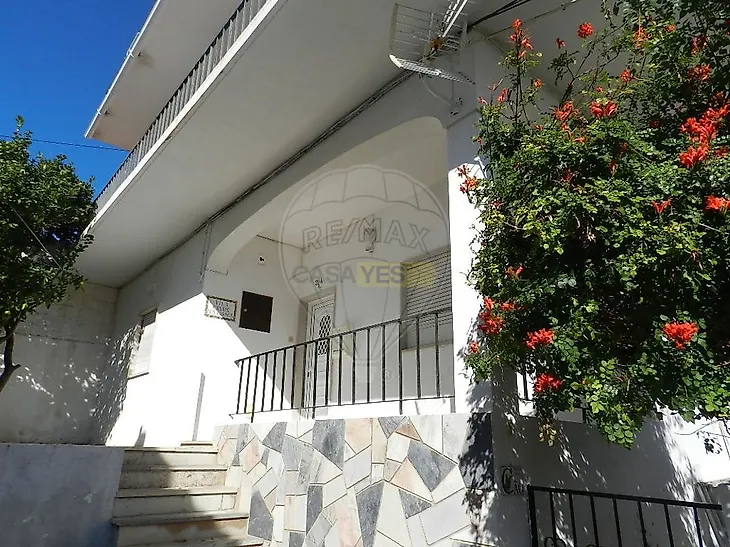 main-listing-picture-0