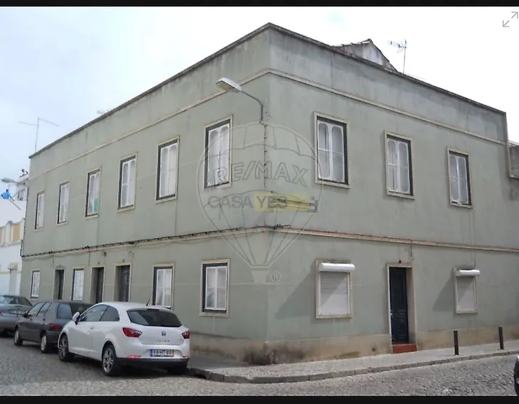 main-listing-picture-0