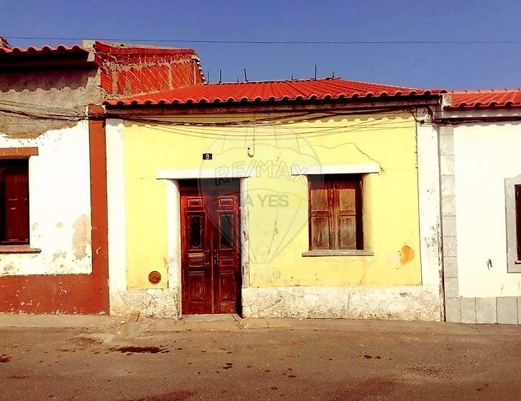 main-listing-picture-0