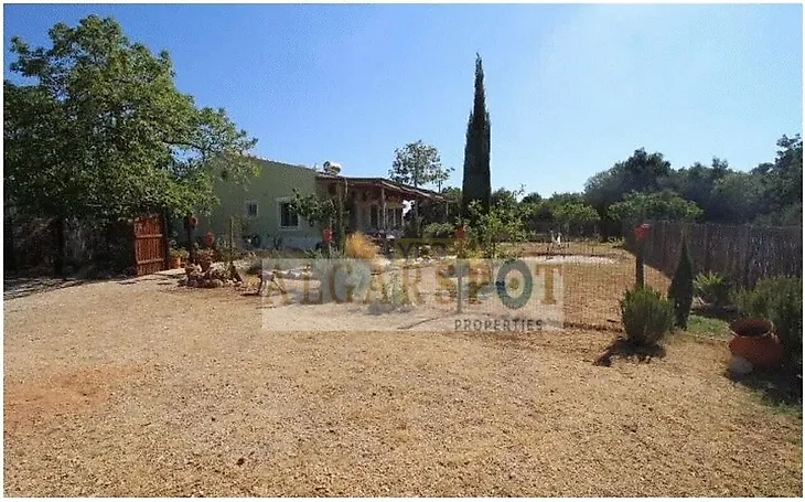 main-listing-picture-0