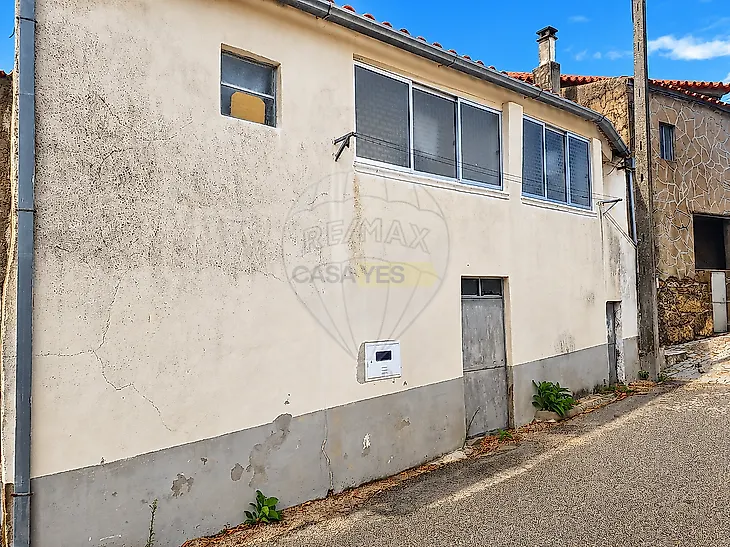main-listing-picture-0