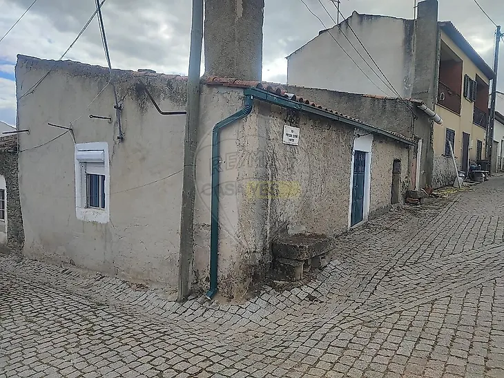main-listing-picture-0