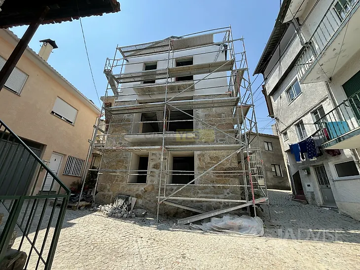 main-listing-picture-0