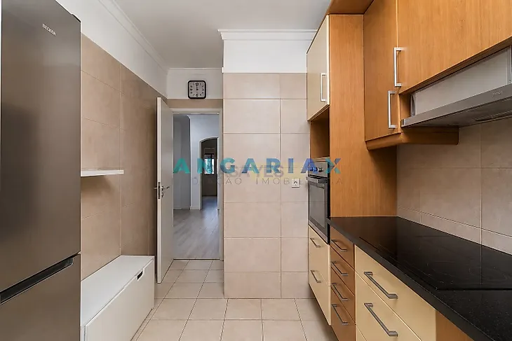 main-listing-picture-0