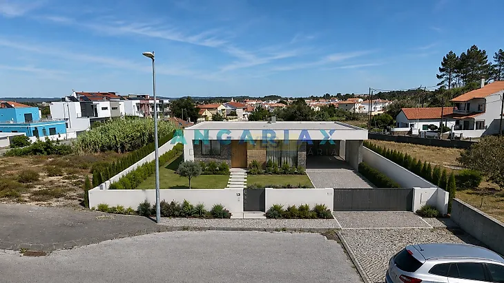 main-listing-picture-0
