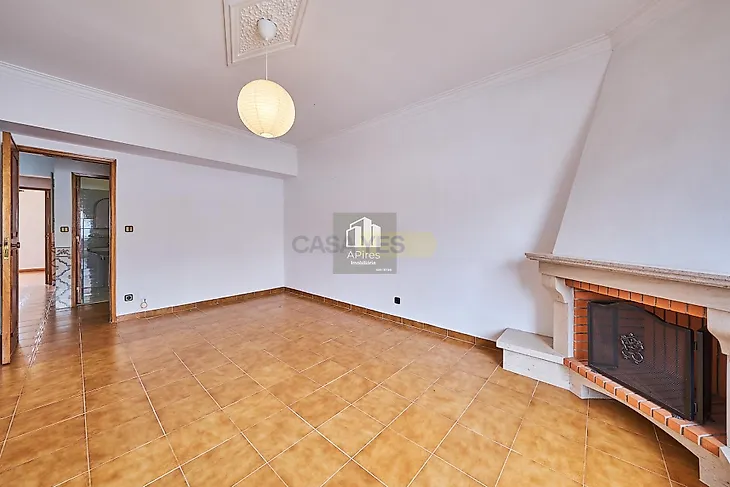 main-listing-picture-0