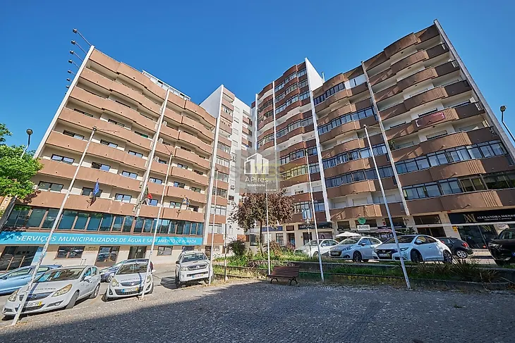 main-listing-picture-0