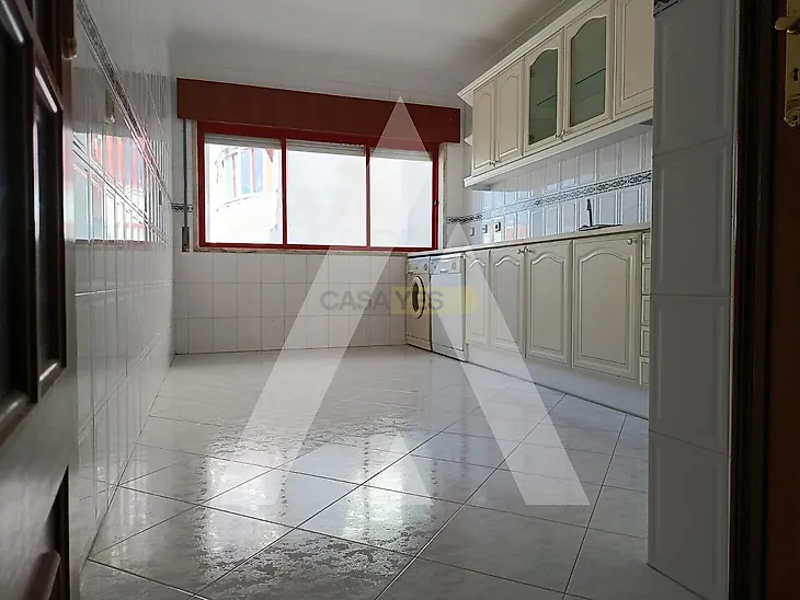 main-listing-picture-0