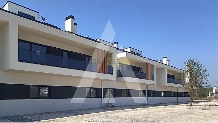 main-listing-picture-0