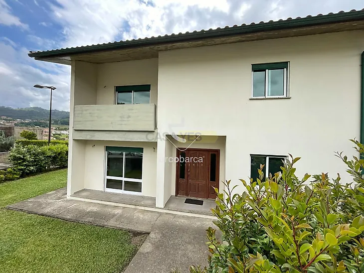 main-listing-picture-0