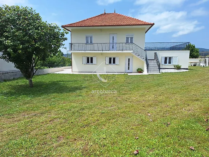 main-listing-picture-0