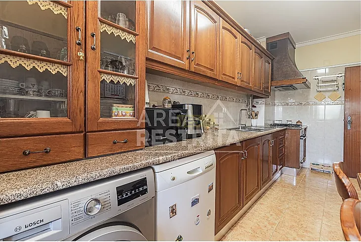 main-listing-picture-0