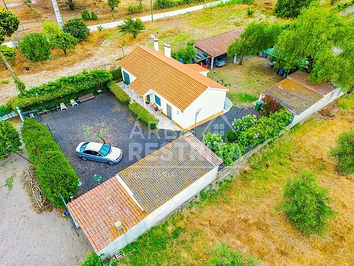 main-listing-picture-0