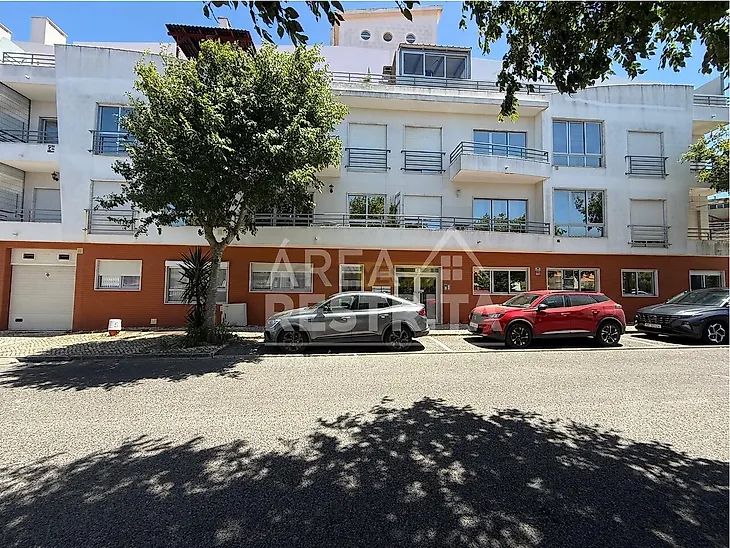 main-listing-picture-0