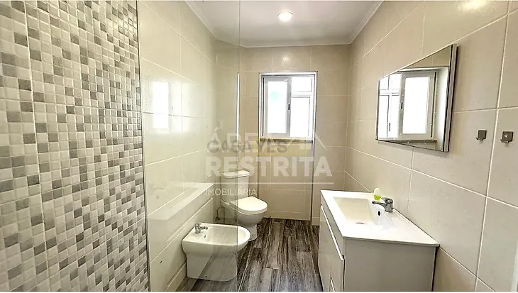 main-listing-picture-0