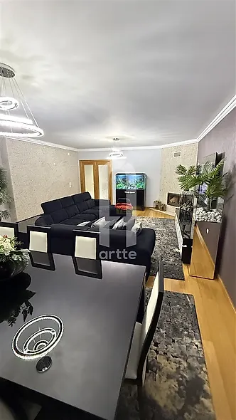 main-listing-picture-0