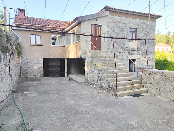 main-listing-picture-0