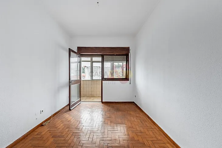 main-listing-picture-0