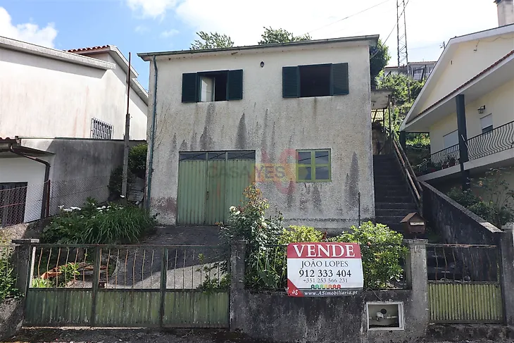 main-listing-picture-0