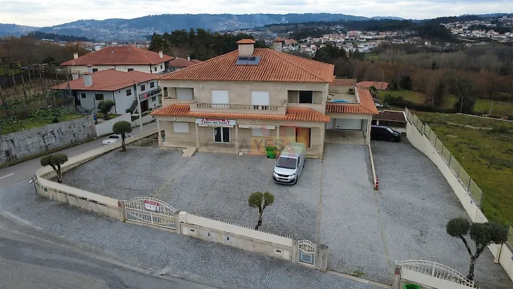 main-listing-picture-0